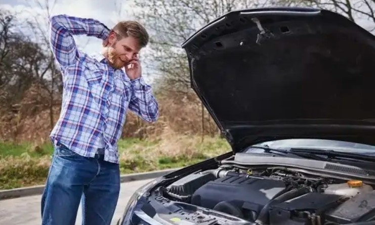 13 دلیل برای روشن نشدن ماشین شما چگونه ماشینی را که روشن نمی شود تعمیر کنیم